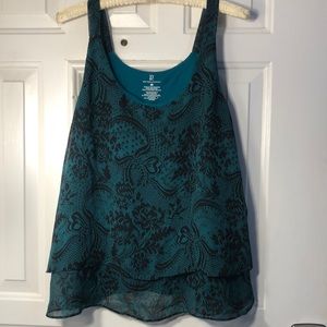 Small paisley print tank /multiple layers with lining